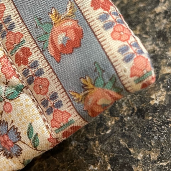 Vera Bradley small card flap pouch floral - Picture 6 of 8